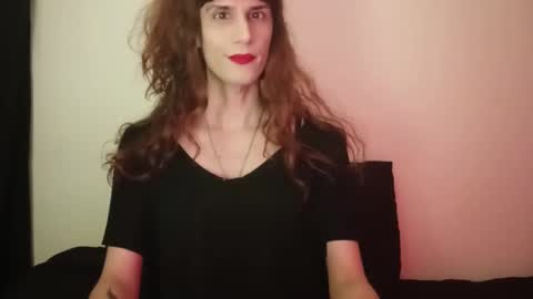 Snapshot of sexyirishcat chatting on October 2025 12:20:02 AM elsathedarlin online show from October 2025 12:20:02 AM