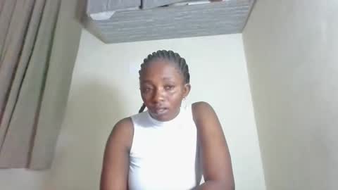 JOAN online show from November 2025 02:26:01 PM