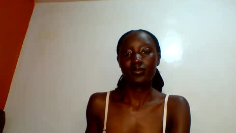 Snapshot of sexylucia5 chatting on May 2026 11:03:01 PM sexylucia5 online show from May 2026 11:03:01 PM