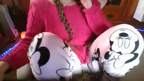 sexymisss24 online show from March 2026 04:33:01 PM