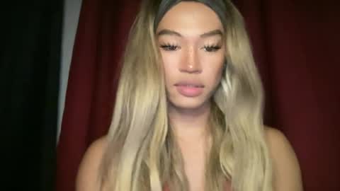Snapshot of sexynakedweapon chatting on June 2026 09:01:01 AM LIEZEL online show from June 2026 09:01:01 AM