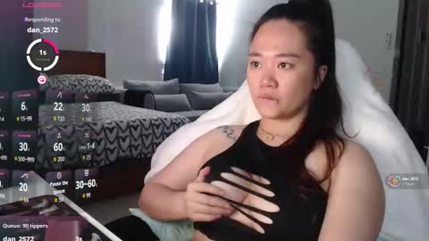 sexypenguin13 online show from February 2026 06:42:02 AM
