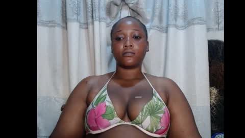 Snapshot of sexyprimxx chatting on May 2026 10:15:02 PM sexyprimxx online show from May 2026 10:15:02 PM
