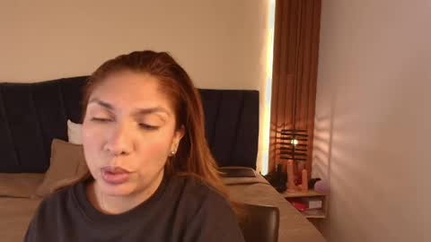 Snapshot of sexyrachel_ chatting on April 2026 12:18:02 PM R A C H E L online show from April 2026 12:18:02 PM