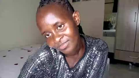 sexyreddebony online show from January 2025 03:56:02 PM