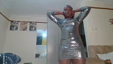 sexyreddebony online show from January 2025 07:31:01 PM