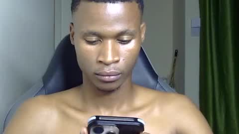 Snapshot of sexyromeo_bbc chatting on June 2026 07:29:01 PM Enzo online show from June 2026 07:29:01 PM