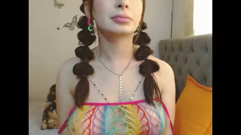 Venus Independent Model online show from December 2025 04:05:01 PM