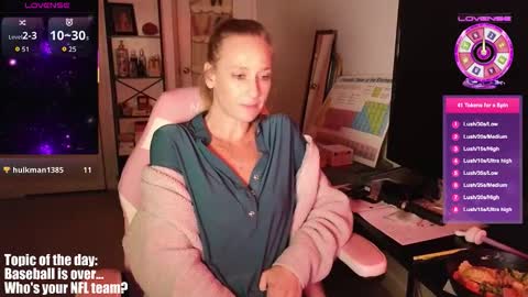 Snapshot of sexyscienceteacher90 chatting on November 2025 05:17:02 AM Miss Jasmine Baker - eXXXotica DC December 6th - 8th online show from November 2025 05:17:02 AM