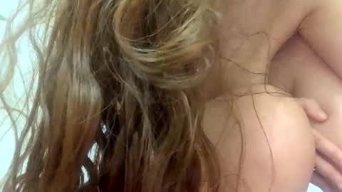 Anya online show from February 2026 09:48:02 PM