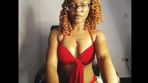 Darkskinned Rae online show from April 2026 10:15:01 PM