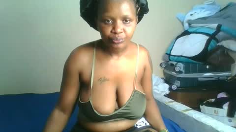 Snapshot of sexytbianca chatting on March 2026 06:56:01 PM faty online show from March 2026 06:56:01 PM