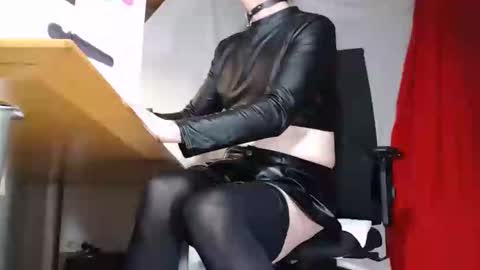 sexyts6 online show from December 2024 09:40:02 PM