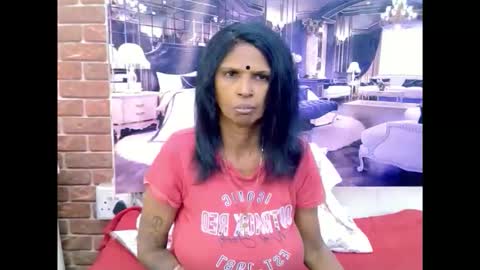 Snapshot of sexyva4u2luv chatting on June 2026 05:19:02 AM sexyva4u2luv online show from June 2026 05:19:02 AM