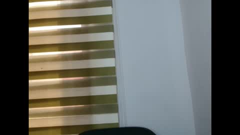 Blue online show from November 2025 08:35:01 AM