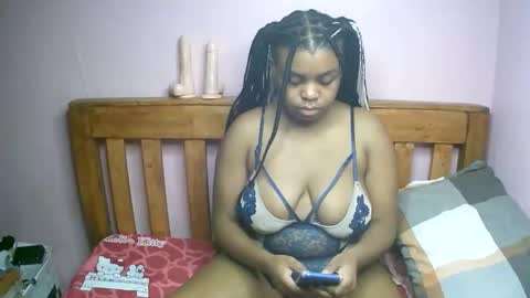 Snapshot of sexyyred_ chatting on June 2026 03:13:02 AM sexyyred_ online show from June 2026 03:13:02 AM