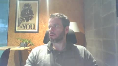 shad0w_hunter online show from December 2024 09:26:02 PM