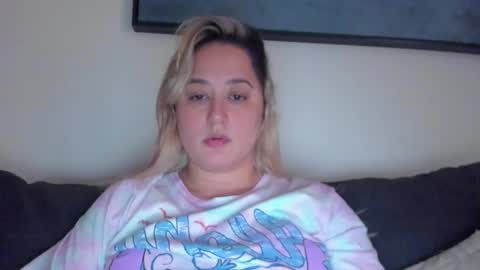 Shaday online show from February 2025 10:51:01 PM