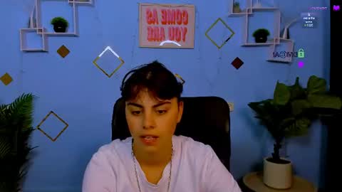 Snapshot of shadow_kiss chatting on June 2026 07:15:01 PM shadow_kiss online show from June 2026 07:15:01 PM