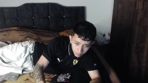 Snapshot of shadow_men_ chatting on April 2026 05:52:01 AM james online show from April 2026 05:52:01 AM