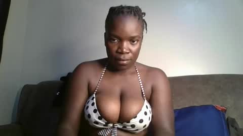 Snapshot of shadowsweet34 chatting on March 2026 05:08:02 AM val online show from March 2026 05:08:02 AM