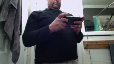 Snapshot of shadystl chatting on December 2024 08:57:02 AM shadystl online show from December 2024 08:57:02 AM