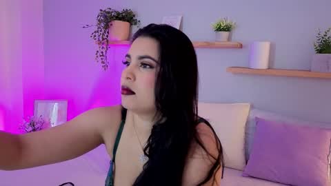 Shaina online show from February 2026 03:21:02 AM