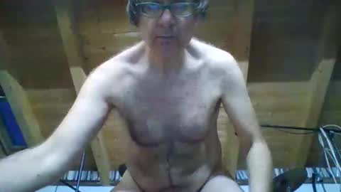 Snapshot of shairy702 chatting on September 2025 04:38:02 AM shairy702 online show from September 2025 04:38:02 AM