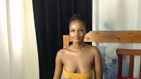 Snapshot of shakkiecam chatting on September 2025 09:23:02 AM Shaky online show from September 2025 09:23:02 AM