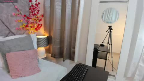 Snapshot of shaliny_ chatting on April 2026 07:31:02 PM Shanily online show from April 2026 07:31:02 PM