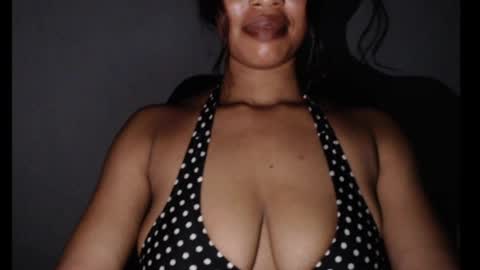 Snapshot of shallie_x chatting on May 2026 06:09:01 PM ESTHER online show from May 2026 06:09:01 PM