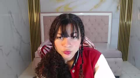 Snapshot of shalon_diaz_sub chatting on February 2025 02:02:01 PM Shalon online show from February 2025 02:02:01 PM