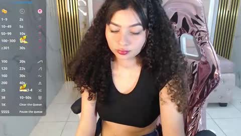 Snapshot of shalon_diaz_sub chatting on March 2025 04:33:02 PM Shalon online show from March 2025 04:33:02 PM