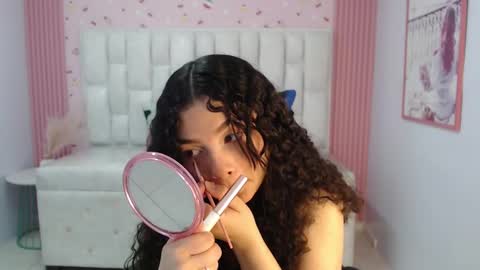 Snapshot of shalon_diaz_sub chatting on September 2025 01:11:02 PM Shalon online show from September 2025 01:11:02 PM