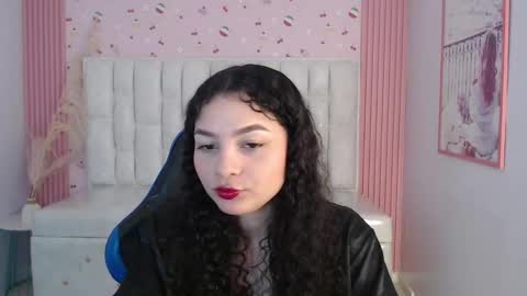 Snapshot of shalon_diaz_sub chatting on October 2025 02:41:01 PM Shalon online show from October 2025 02:41:01 PM
