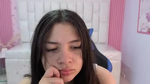 Snapshot of shalon_diaz_sub chatting on February 2026 12:43:02 PM Shalon online show from February 2026 12:43:02 PM