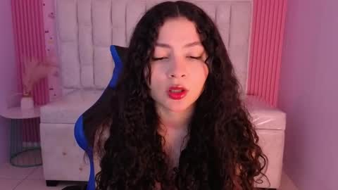 Snapshot of shalon_diaz_sub chatting on February 2026 01:18:02 PM Shalon online show from February 2026 01:18:02 PM