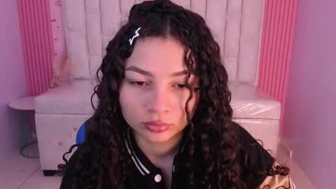 Snapshot of shalon_diaz_sub chatting on February 2026 01:42:01 PM Shalon online show from February 2026 01:42:01 PM