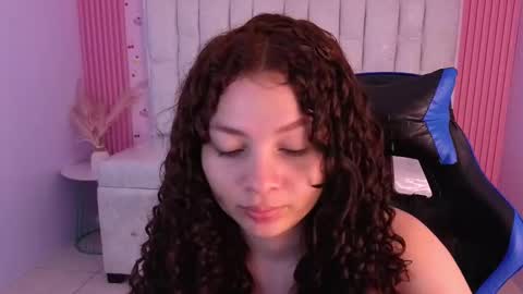 Snapshot of shalon_diaz_sub chatting on March 2026 01:07:02 AM Shalon online show from March 2026 01:07:02 AM