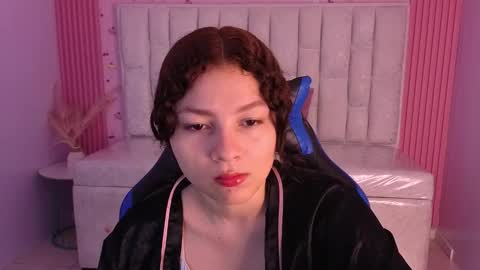 Snapshot of shalon_diaz_sub chatting on March 2026 01:07:02 PM Shalon online show from March 2026 01:07:02 PM