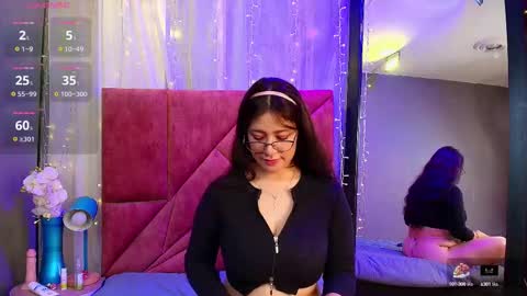shalyn_lux online show from September 2025 12:16:01 AM