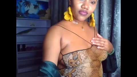 shana22222 online show from February 2026 11:05:02 PM