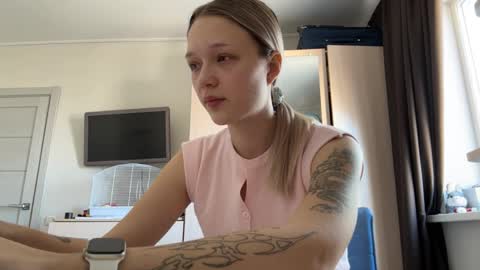 Snapshot of shanamihaly chatting on March 2026 06:36:01 AM Christie online show from March 2026 06:36:01 AM