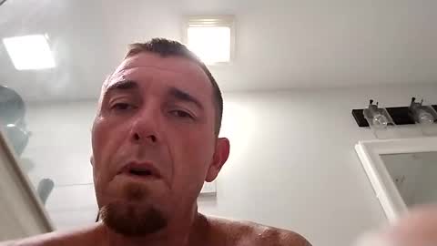 Snapshot of shane198569 chatting on October 2025 09:07:02 AM shane198569 online show from October 2025 09:07:02 AM