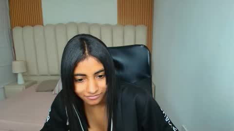 shanelle online show from February 2026 03:10:02 AM