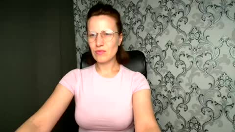 Snapshot of shannen_sweet chatting on July 2026 08:21:02 AM Shannen online show from July 2026 08:21:02 AM