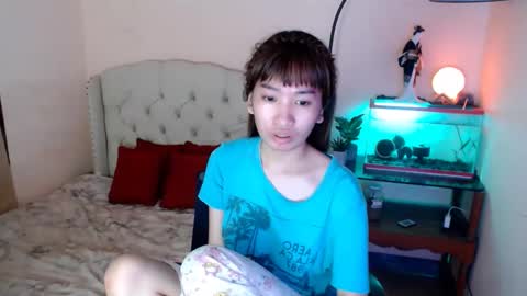 SHANTA FOX  s online show from February 2025 01:00:02 PM