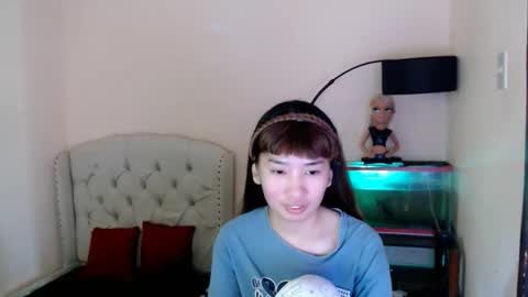 Snapshot of shantalfoxxy chatting on April 2026 12:35:01 AM SHANTA FOX s online show from April 2026 12:35:01 AM