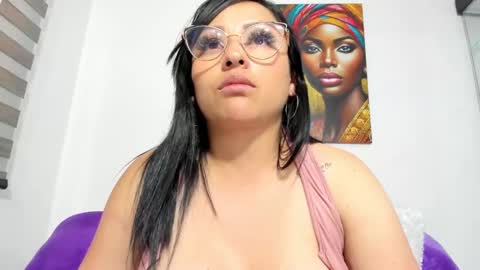 Snapshot of shantall_8 chatting on February 2025 10:40:02 PM karol online show from February 2025 10:40:02 PM