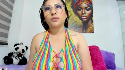 Snapshot of shantall_8 chatting on February 2025 11:54:01 AM karol online show from February 2025 11:54:01 AM